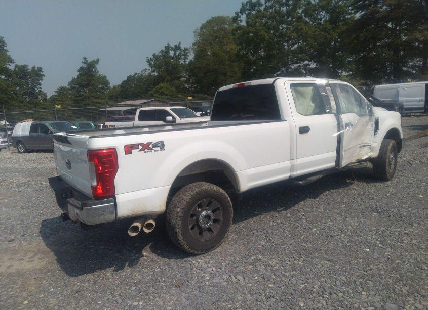 Photo 4 of 2019 Ford F-250 XL (VIN 1FT7W2BT7KEC75211)