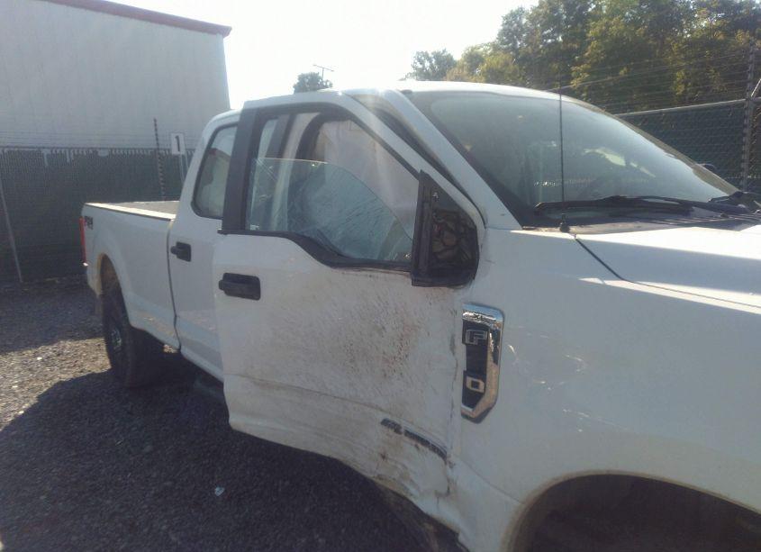 Photo 6 of 2019 Ford F-250 XL (VIN 1FT7W2BT7KEC75211)