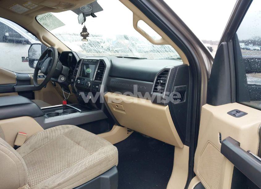 Photo 5 of 2019 Ford F-250 XLT (VIN 1FT7W2BT7KEC97385)