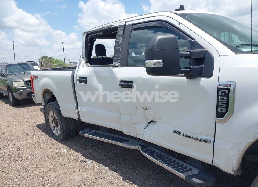 Photo 17 of 2019 Ford F-250 XL (VIN 1FT7W2BT7KEG38882)