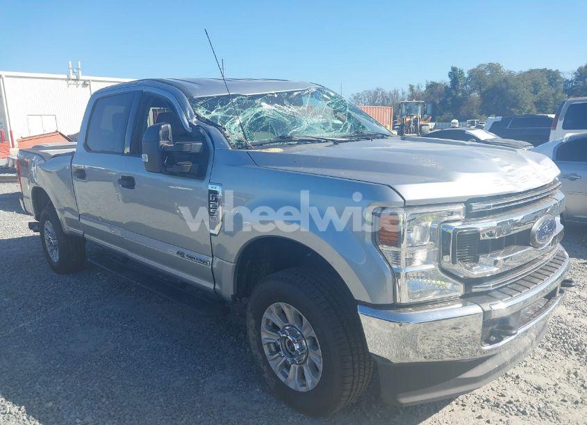 2022 Ford F-250 XLT (VIN 1FT7W2BT7NEF29827) main photo