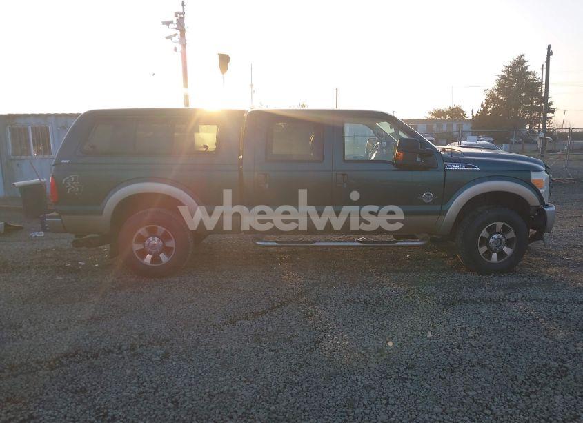 Photo 13 of 2011 Ford F-250 LARIAT (VIN 1FT7W2BT8BEA04271)