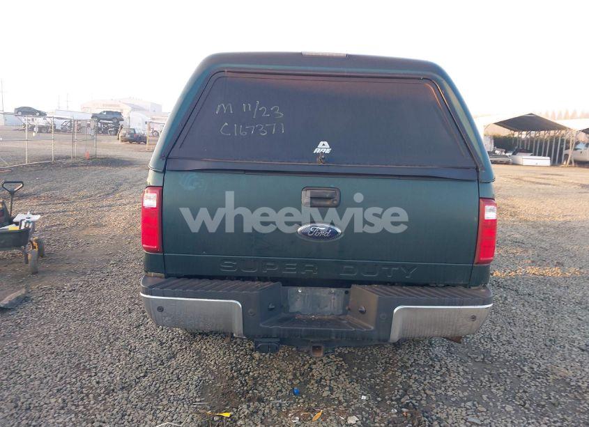 Photo 16 of 2011 Ford F-250 LARIAT (VIN 1FT7W2BT8BEA04271)