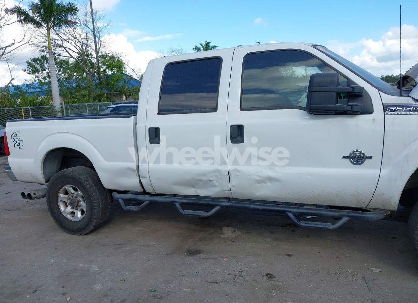 Photo 12 of 2016 Ford F-250 XLT (VIN 1FT7W2BT8GEA13138)