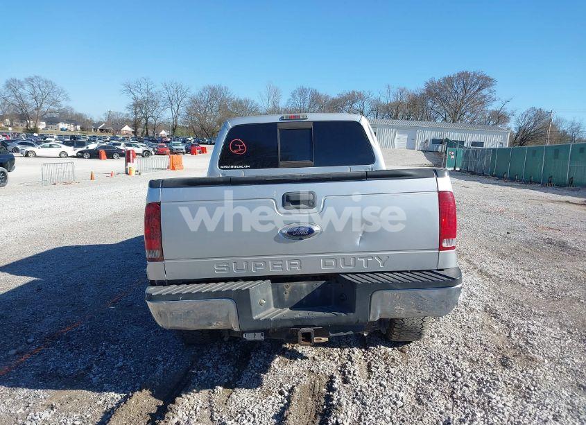 Photo 16 of 2016 Ford F-250 LARIAT (VIN 1FT7W2BT8GEC49322)