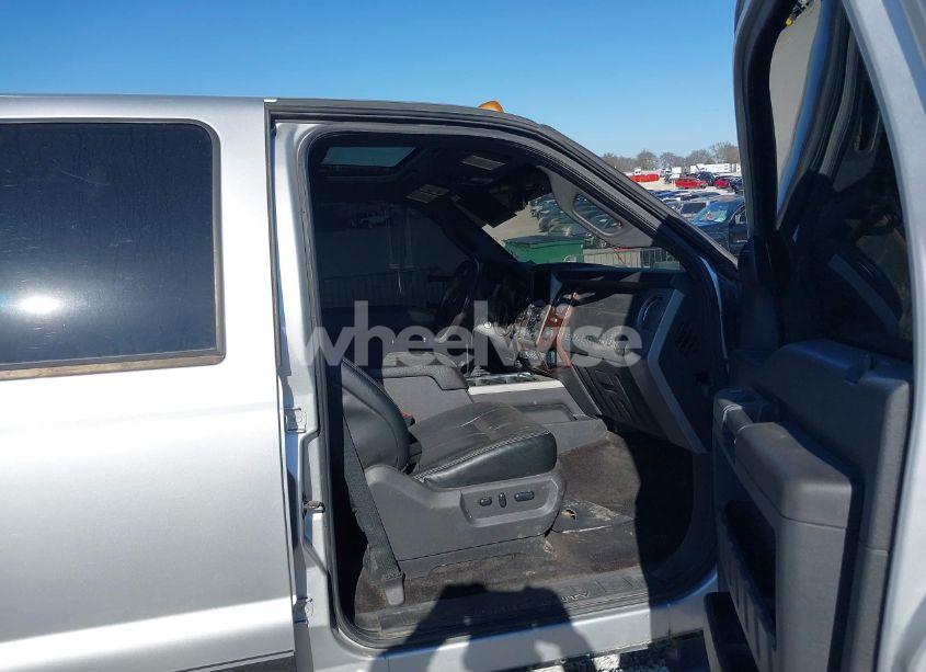 Photo 5 of 2016 Ford F-250 LARIAT (VIN 1FT7W2BT8GEC49322)