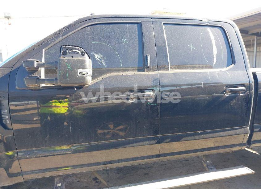 Photo 15 of 2017 Ford F-250 LARIAT (VIN 1FT7W2BT8HEC28231)