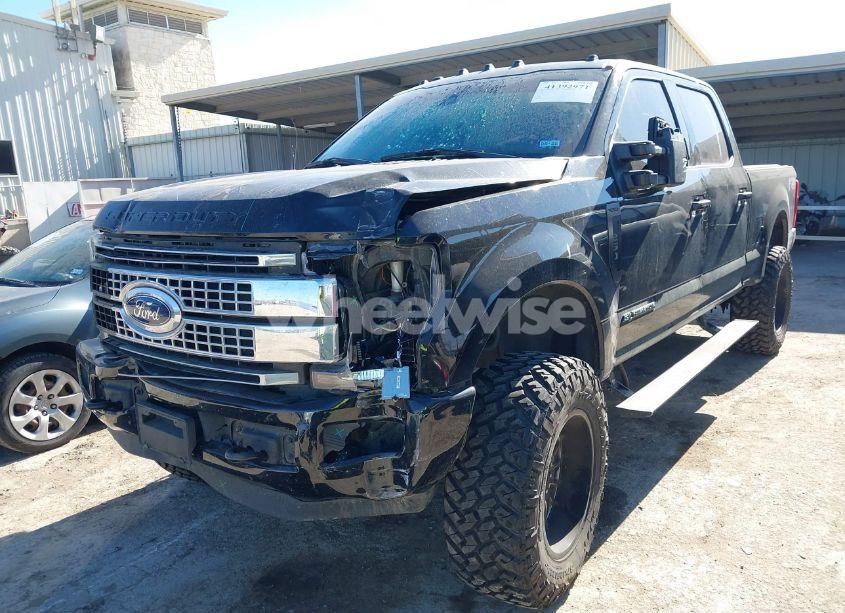 Photo 6 of 2017 Ford F-250 LARIAT (VIN 1FT7W2BT8HEC28231)