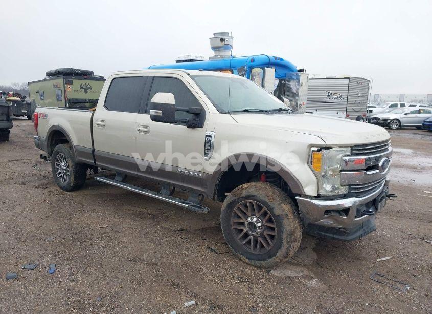2017 Ford F-250 LARIAT (VIN 1FT7W2BT8HEC42548) main photo