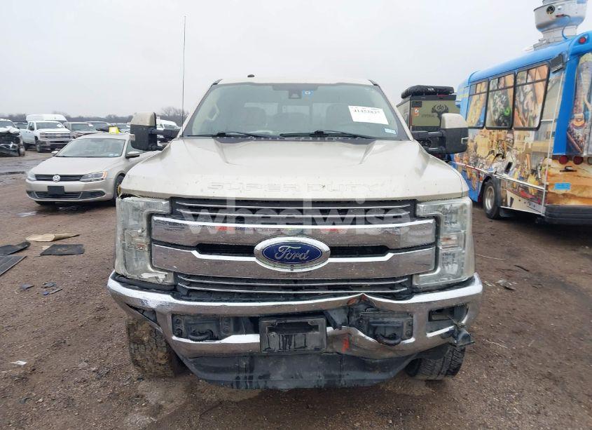 Photo 12 of 2017 Ford F-250 LARIAT (VIN 1FT7W2BT8HEC42548)