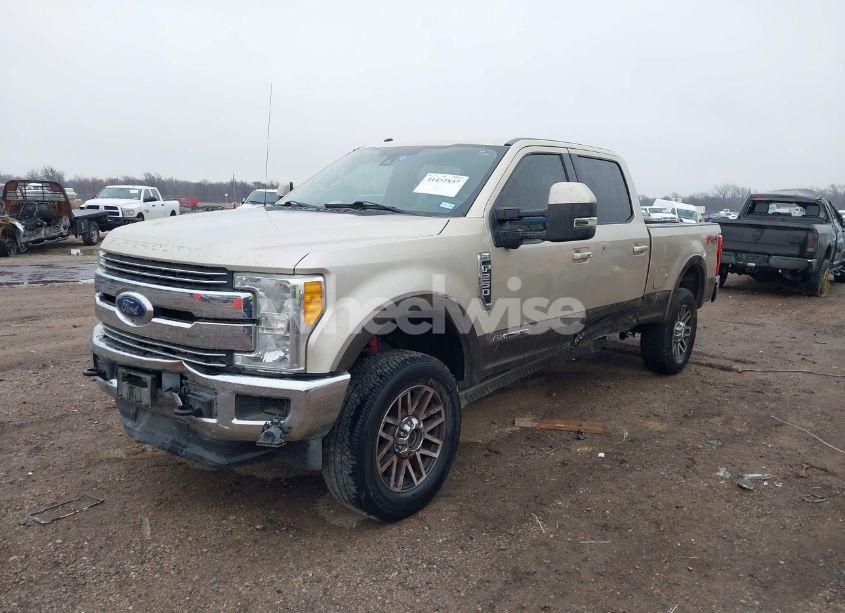 Photo 2 of 2017 Ford F-250 LARIAT (VIN 1FT7W2BT8HEC42548)