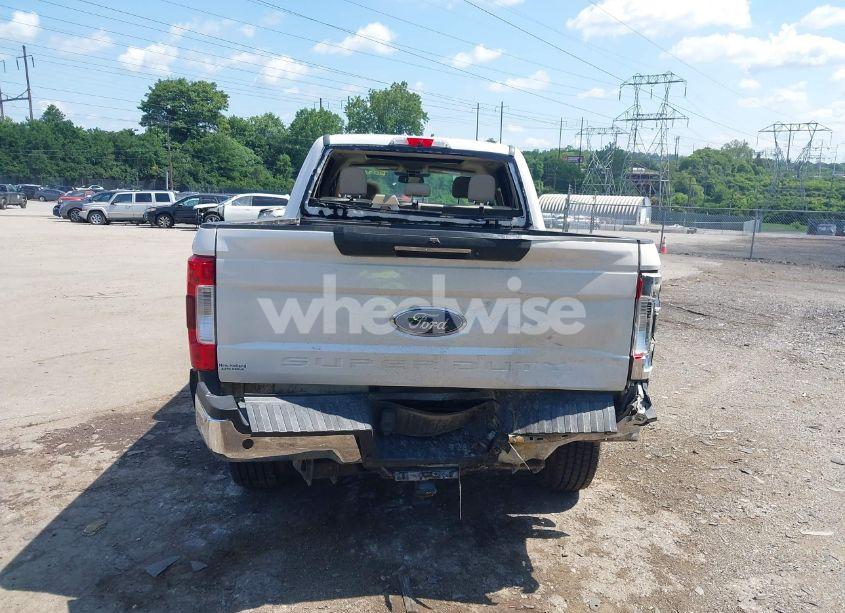 Photo 16 of 2017 Ford F-250 LARIAT (VIN 1FT7W2BT8HED03378)