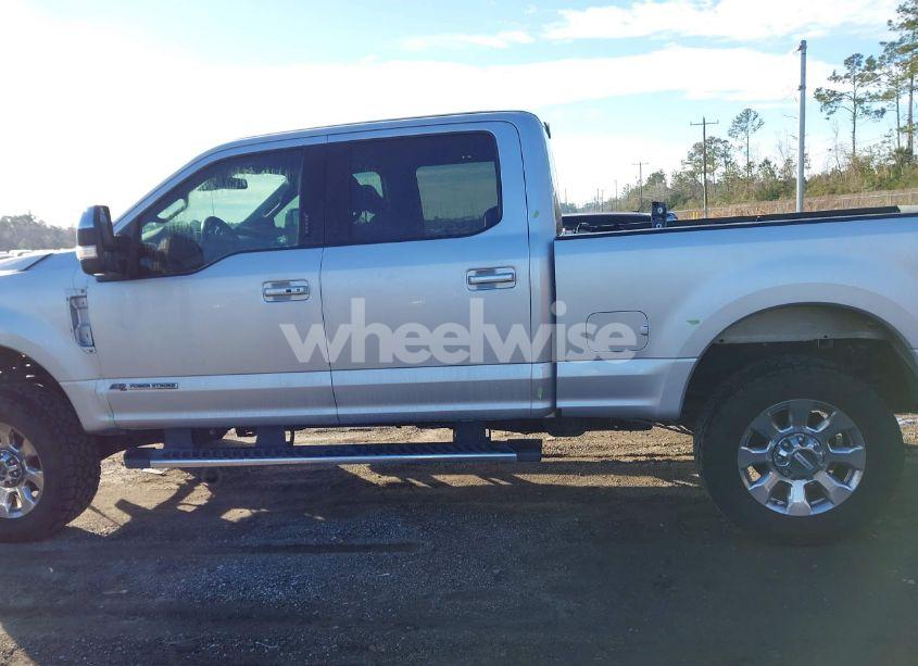 Photo 14 of 2017 Ford F-250 LARIAT (VIN 1FT7W2BT8HED64634)
