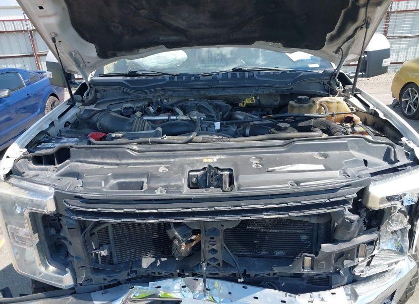 Photo 10 of 2017 Ford F-250 LARIAT (VIN 1FT7W2BT8HEE56455)