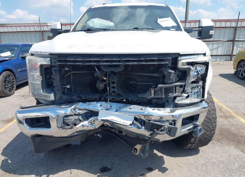 Photo 6 of 2017 Ford F-250 LARIAT (VIN 1FT7W2BT8HEE56455)