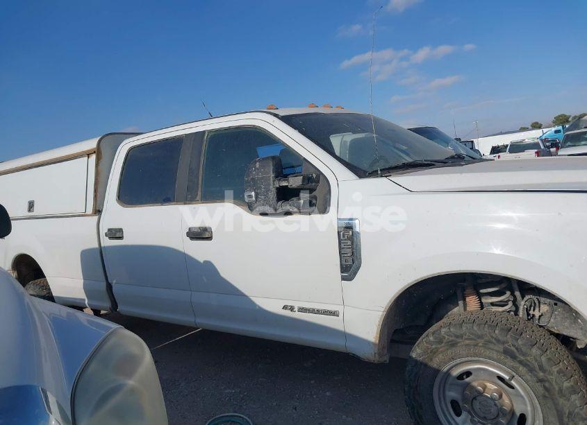 Photo 12 of 2017 Ford F-250 XL (VIN 1FT7W2BT8HEF21692)