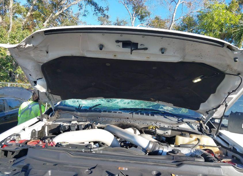 Photo 10 of 2018 Ford F-250 LARIAT (VIN 1FT7W2BT8JEC04937)