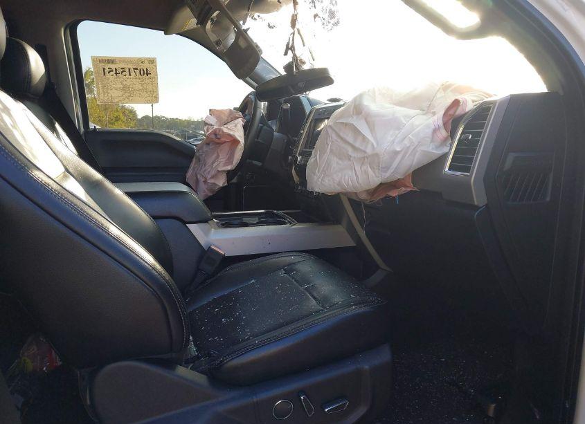 Photo 5 of 2018 Ford F-250 LARIAT (VIN 1FT7W2BT8JEC04937)