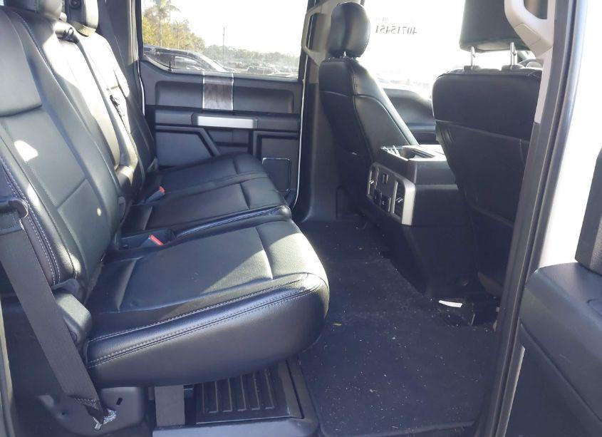 Photo 8 of 2018 Ford F-250 LARIAT (VIN 1FT7W2BT8JEC04937)