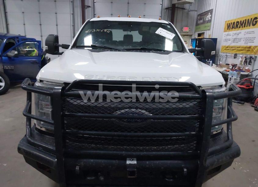 Photo 12 of 2018 Ford F-250 XL (VIN 1FT7W2BT8JEC94820)