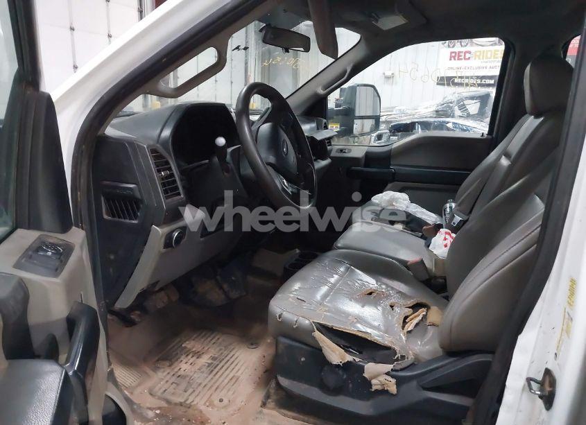 Photo 5 of 2018 Ford F-250 XL (VIN 1FT7W2BT8JEC94820)