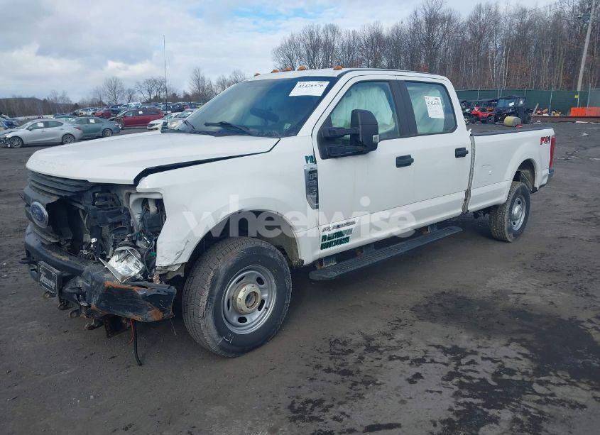 Photo 2 of 2019 Ford F-250 XL (VIN 1FT7W2BT8KEC57512)