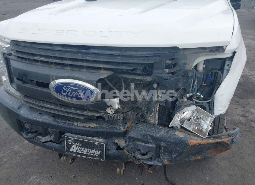 Photo 6 of 2019 Ford F-250 XL (VIN 1FT7W2BT8KEC57512)