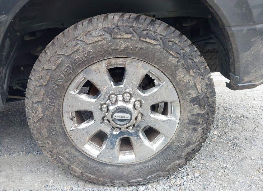 Photo 12 of 2019 Ford F-250 XLT (VIN 1FT7W2BT8KED45606)