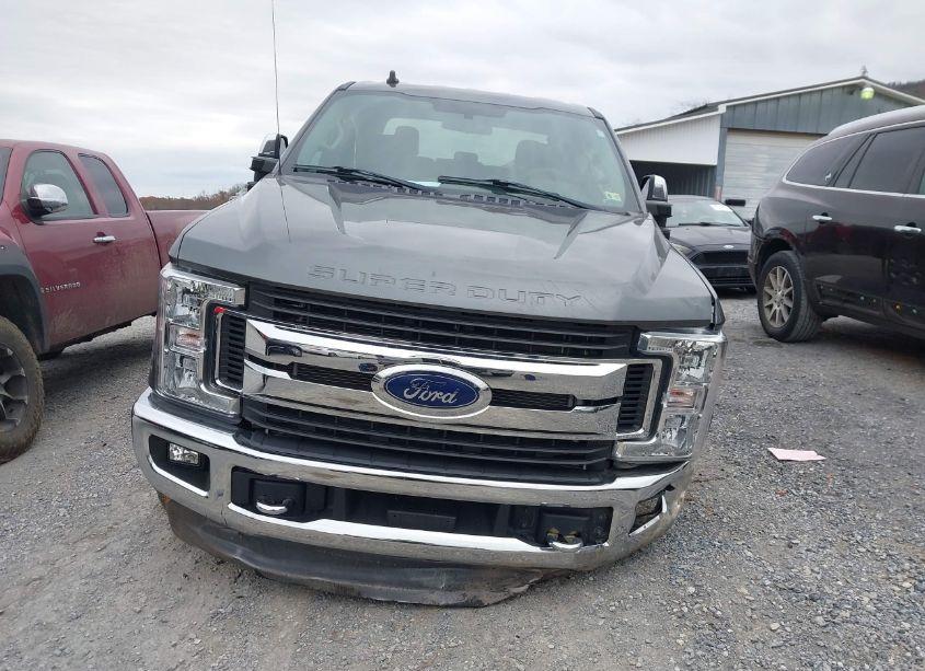 Photo 13 of 2019 Ford F-250 XLT (VIN 1FT7W2BT8KED45606)