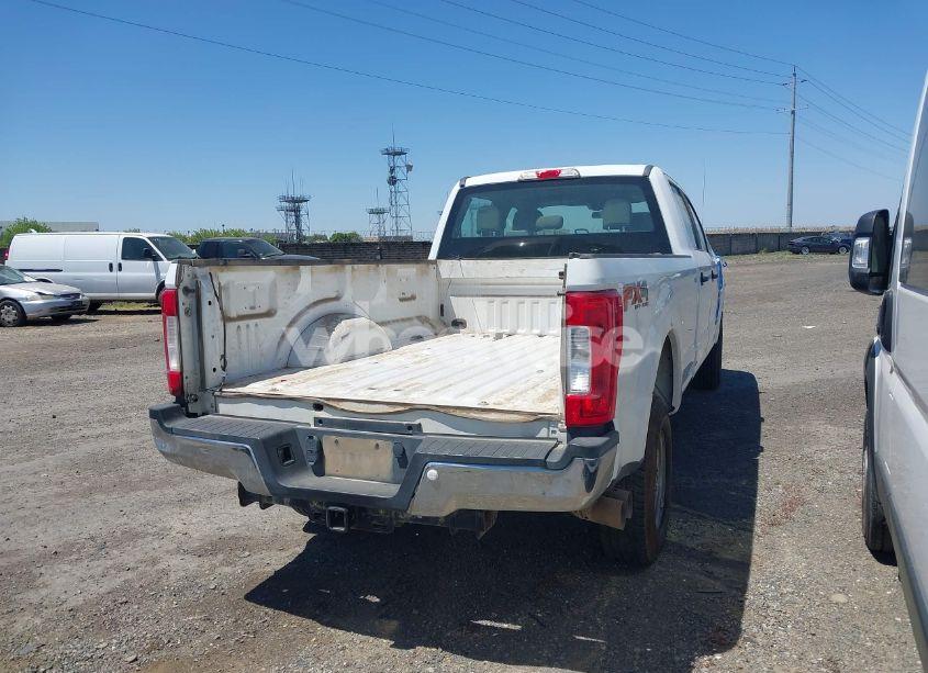 Photo 4 of 2019 Ford F-250 XL (VIN 1FT7W2BT8KED66097)