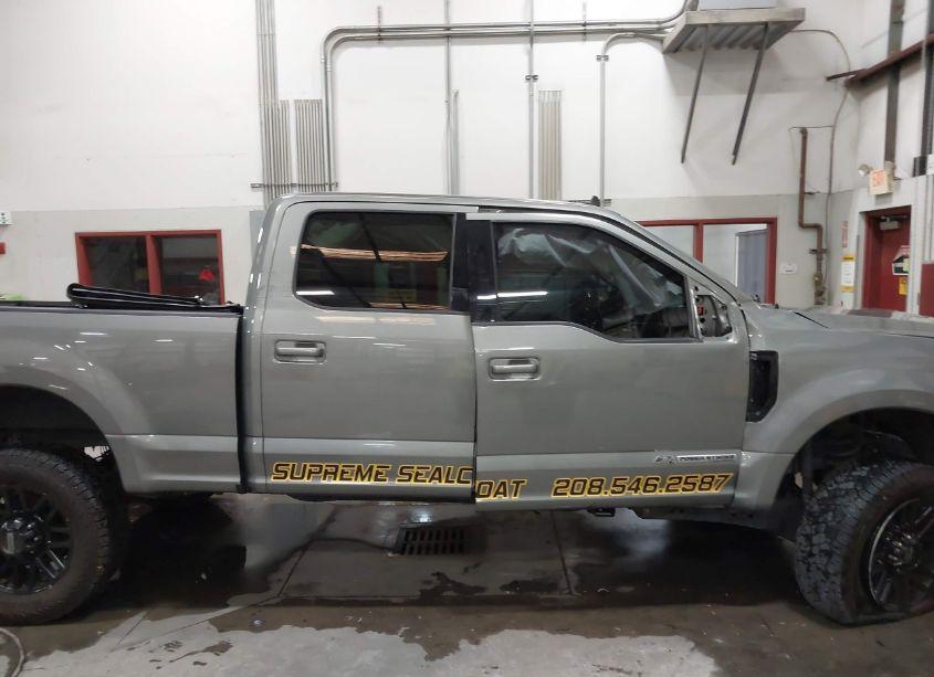 Photo 13 of 2019 Ford F-250 LARIAT (VIN 1FT7W2BT8KED83367)