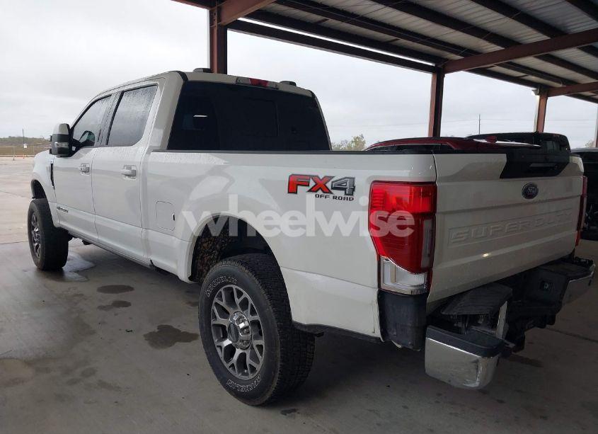 Photo 3 of 2021 Ford F-250 LARIAT (VIN 1FT7W2BT8MEC81151)