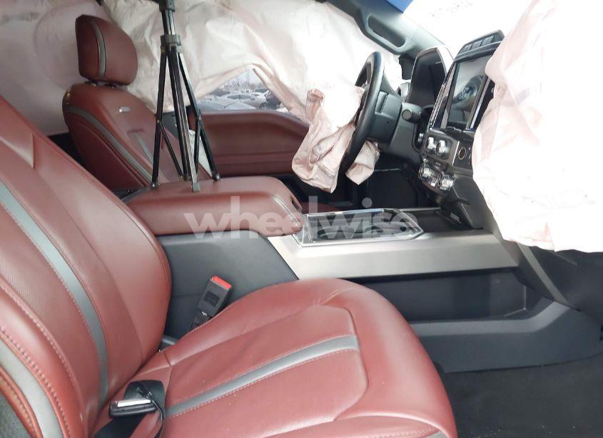 Photo 5 of 2022 Ford F-250 PLATINUM (VIN 1FT7W2BT8NEF55837)