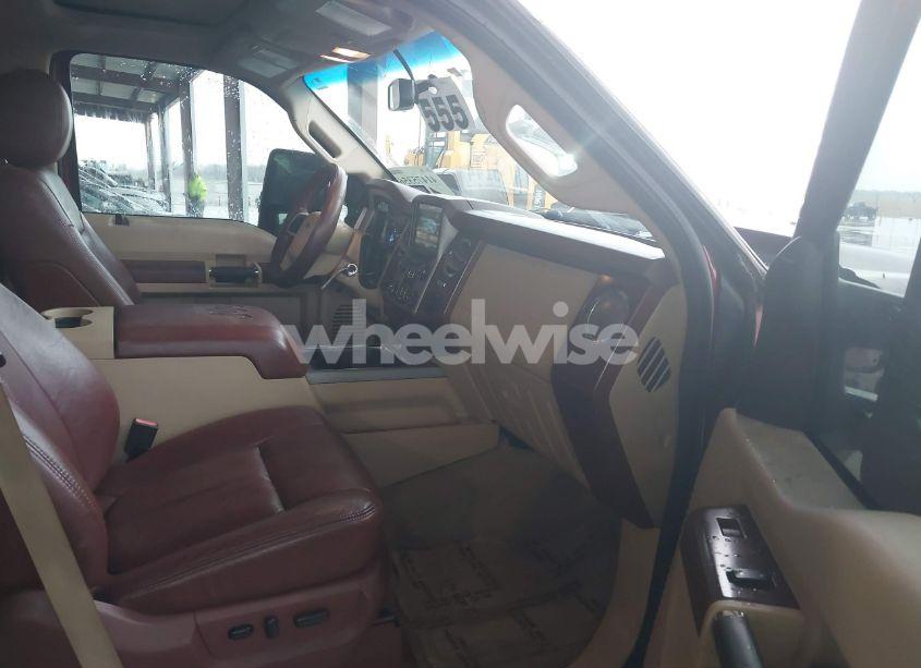 Photo 5 of 2014 Ford F-250 LARIAT (VIN 1FT7W2BT9EEA83969)