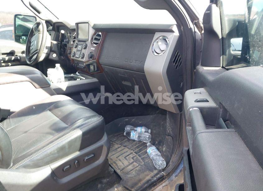 Photo 5 of 2016 Ford F-250 LARIAT (VIN 1FT7W2BT9GEA12855)