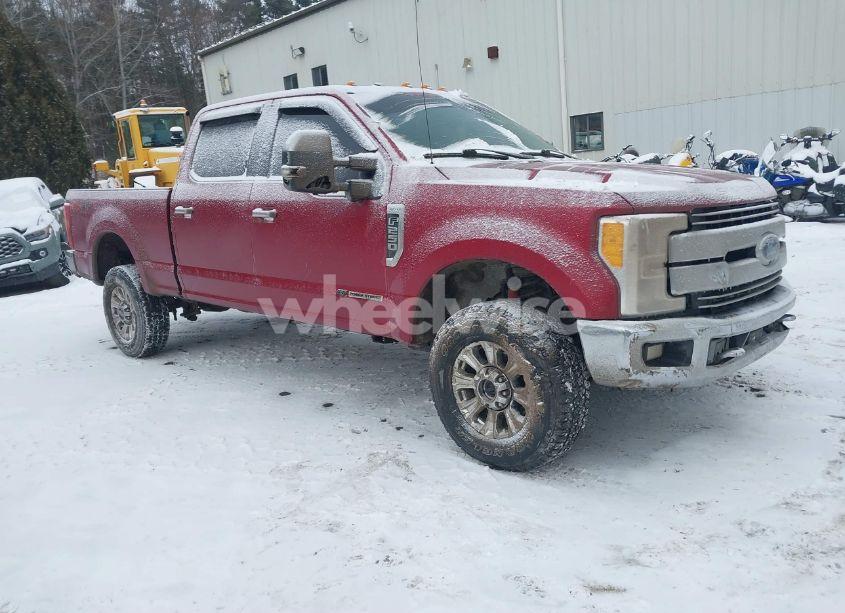 2017 Ford F-250 LARIAT (VIN 1FT7W2BT9HED55151) main photo