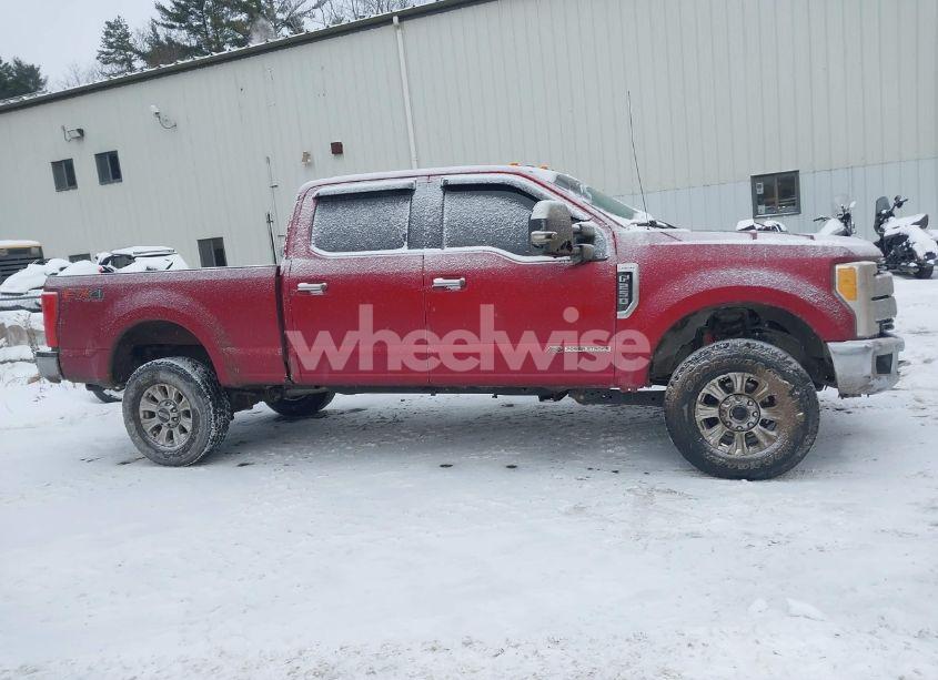 Photo 13 of 2017 Ford F-250 LARIAT (VIN 1FT7W2BT9HED55151)