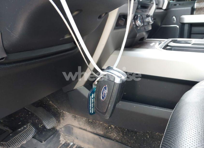 Photo 11 of 2017 Ford F-250 LARIAT (VIN 1FT7W2BT9HEE70543)