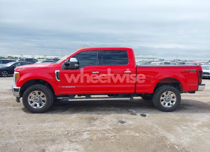 Photo 14 of 2017 Ford F-250 LARIAT (VIN 1FT7W2BT9HEE70543)