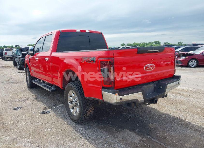Photo 3 of 2017 Ford F-250 LARIAT (VIN 1FT7W2BT9HEE70543)