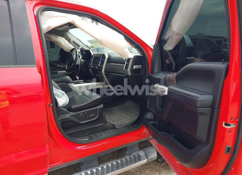 Photo 5 of 2017 Ford F-250 LARIAT (VIN 1FT7W2BT9HEE70543)