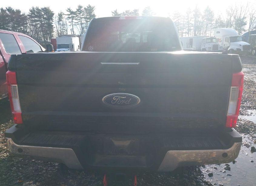 Photo 17 of 2017 Ford F-250 XLT (VIN 1FT7W2BT9HEF08773)