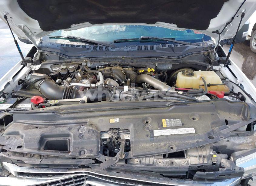 Photo 10 of 2018 Ford F-250 PLATINUM (VIN 1FT7W2BT9JEB58423)