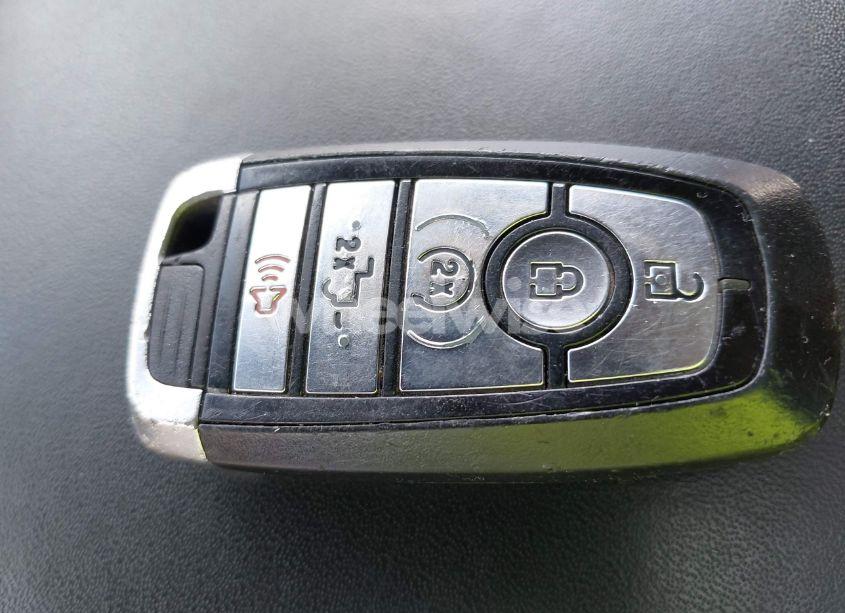 Photo 11 of 2018 Ford F-250 PLATINUM (VIN 1FT7W2BT9JEB58423)