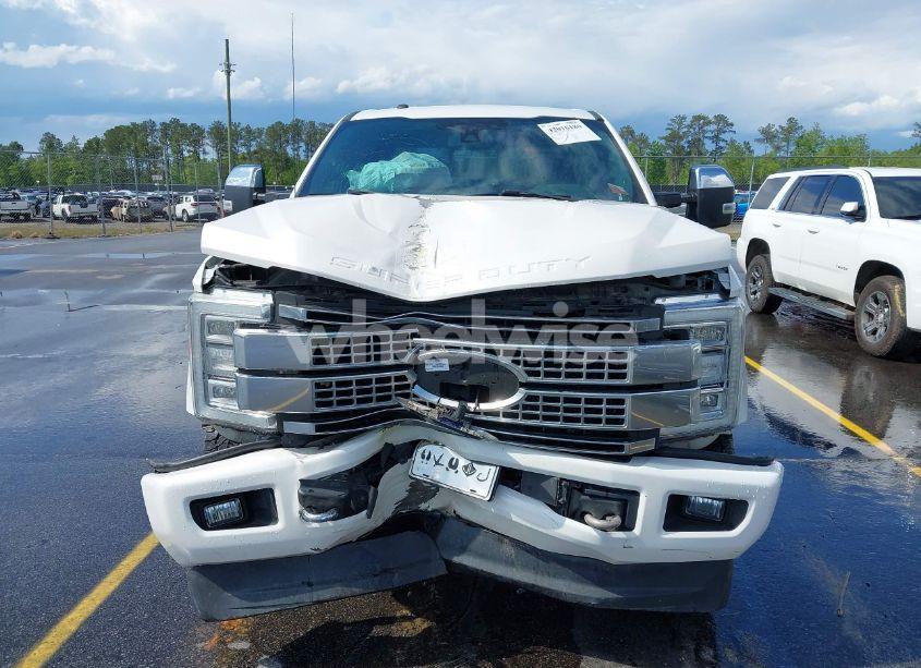 Photo 12 of 2018 Ford F-250 PLATINUM (VIN 1FT7W2BT9JEB58423)