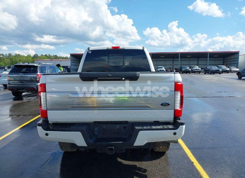 Photo 16 of 2018 Ford F-250 PLATINUM (VIN 1FT7W2BT9JEB58423)