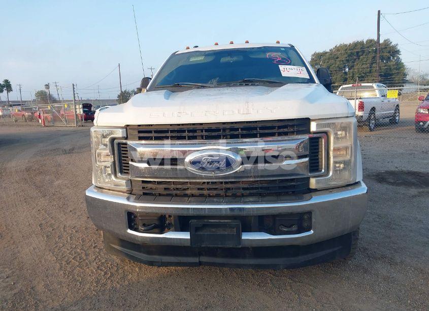 Photo 12 of 2018 Ford F-250 XL (VIN 1FT7W2BT9JEB87422)