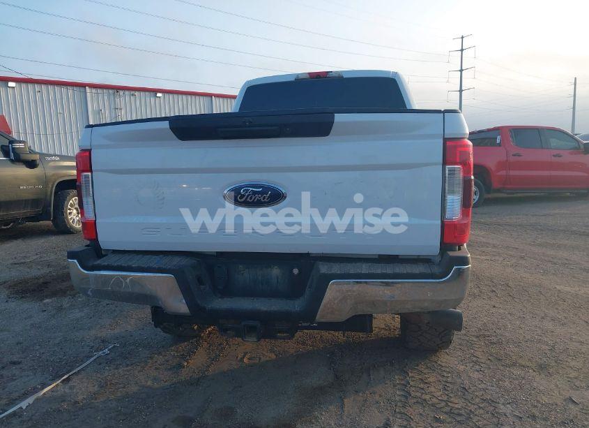 Photo 16 of 2018 Ford F-250 XL (VIN 1FT7W2BT9JEB87422)