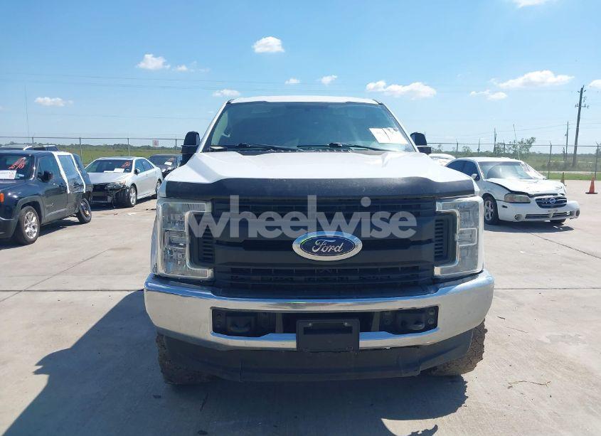 Photo 6 of 2019 Ford F-250 XL (VIN 1FT7W2BT9KEC89689)
