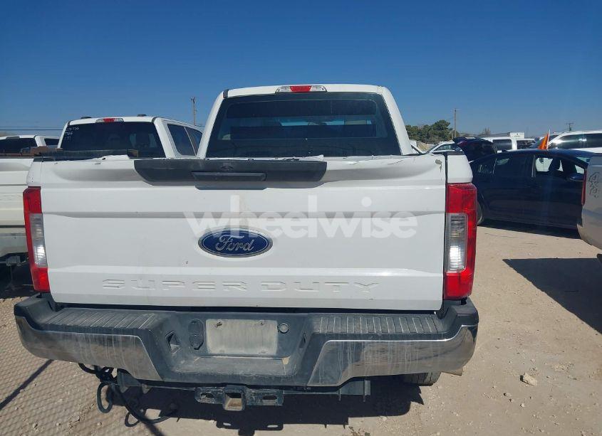 Photo 16 of 2019 Ford F-250 XL (VIN 1FT7W2BT9KEF52831)